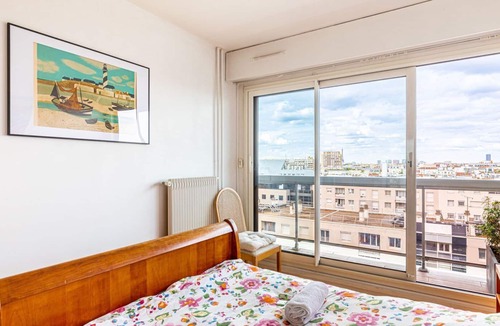 Parchamp–Albert Kahn Apartment | GuestReady - Serene Comfort with Eiffel Tower view