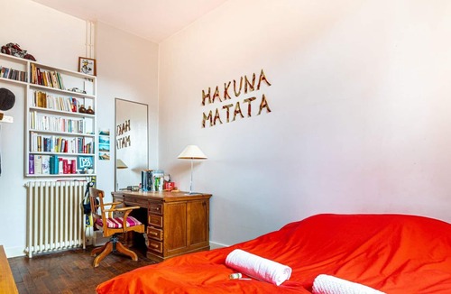 Clichy Apartment | GuestReady - Jungle Industrial Loft in Clichy