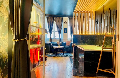 Terreaux - Bat d'argent Apartment | GuestReady - L'intime -Balneo Hyper Centre