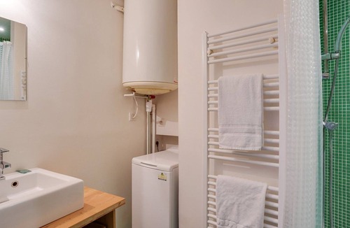 Voltaire - Saint Amour Apartment | GuestReady - Loft-style Apt in the 3rd District.