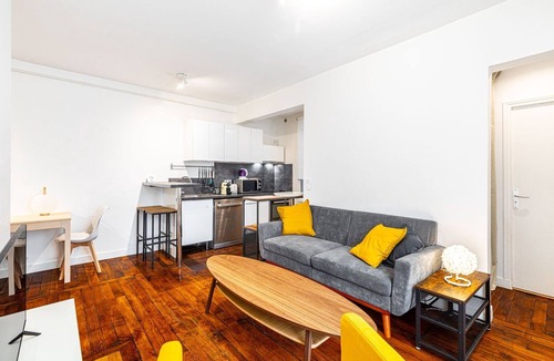 Saint-Vincent-de-Paul Apartment | GuestReady - Metropolitan Stay in the 10th