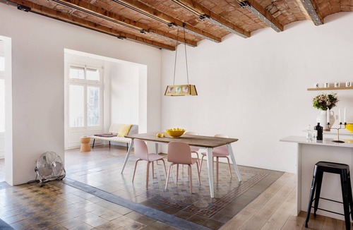Eixample Apartment | GuestReady - Modern Charm next to Pl. Cataluña