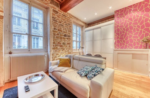 Carnot - Gailleton Apartment | GuestReady - Modern exquisite bright apartment