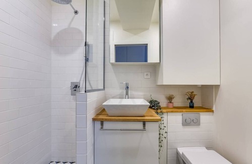 Quartier de la Folie-Mericourt Apartment | GuestReady - Serene apt in Folie-Méricourt