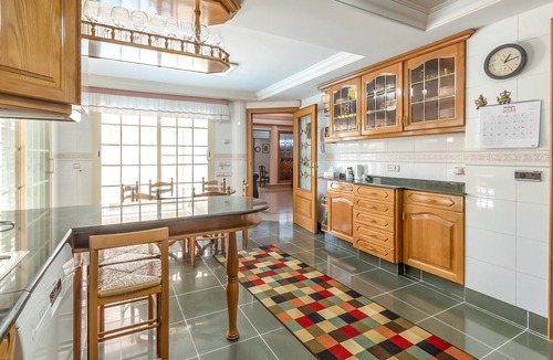 El Puig de Santa Maria Villa | GuestReady - Steps to the Mediterranean Sea