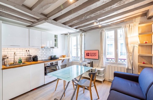 Odeon Apartment | GuestReady - Sunny stay in the 5th arr.
