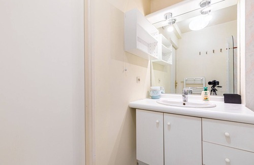 Quartier de la Salpetriere Apartment | GuestReady - White getaway near Jardin des Plantes