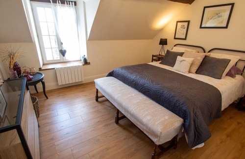 Meung-sur-Loire Bed & Breakfast | Guestroom Saint-Ay, 3 bedrooms, 6 persons