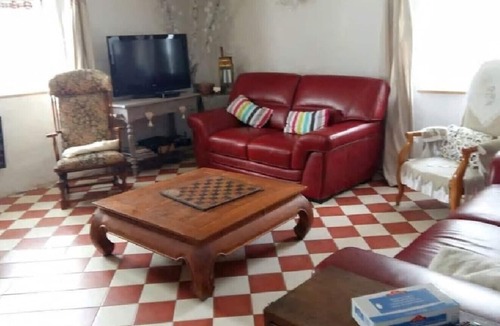 Barcus House | ---- Guichalia House ---