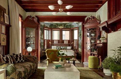 Gayborhood Hotel | Guild House Hotel