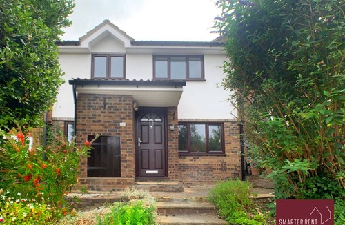 Guildford Apartment | Guildford - Modern 2 Bedroom House