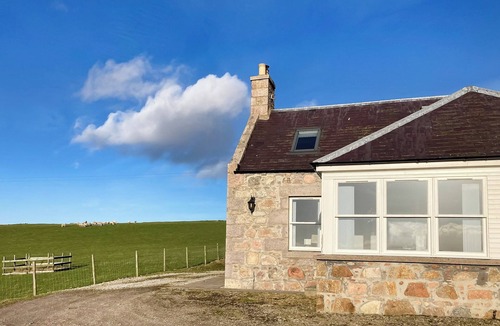 Alford Cottage | Guise Cottage (UK46303)