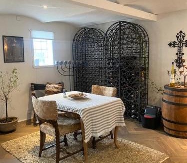 Skovgaarde Bed & Breakfast | Guldforhoved B&B