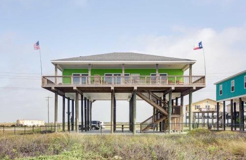 Port Bolivar House | Gulf Access! Group-Friendly Gilchrist Beach House