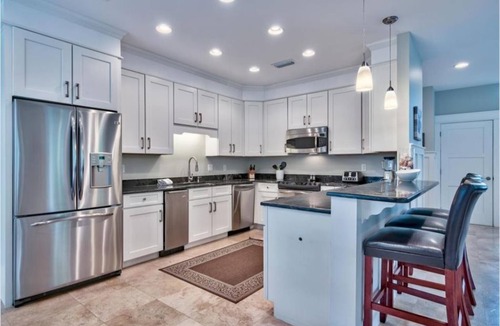 Gulf Pines House | GULF BREEZE-PRIVATE POOL-GOLF CART-PRIVATE BEACH SLEEPS 16