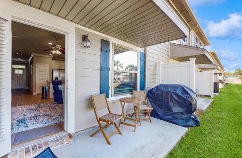 South Pensacola House | Gulf Coast Getaway