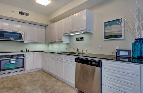 Navarre Beach Condo | Gulf Front 3-bedroom 3 Bath! Beach Service Included!
