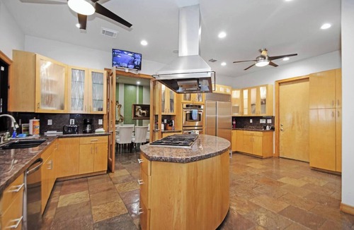 Clear Lake Shores House | Gulf Front Estate with Heated Pools, Private Pier, and Walk to the Boardwalk