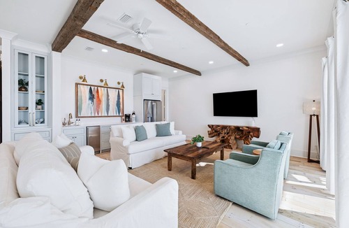 Biltmore Beach House | 🌊Gulf Front House ~ with Beach and Bonfire Set Up🔥