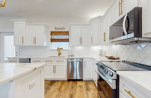 Dauphin Island House | Gulf-Front Oasis: Rooftop Heated Pool, Elevator & Dog-Friendly!