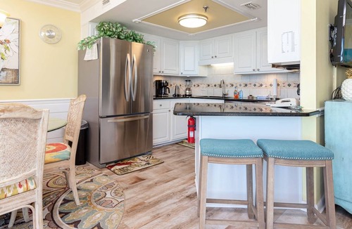 Orange Beach Condo | *Gulf Front ~ Phoenix 3 ~ 1 BR*