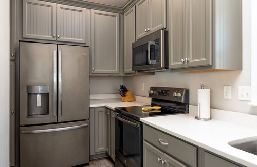 Dauphin Island House | Gulf Front, Private Heated Pool, Pet Friendly, 2 Master Suites! – Island Time IV