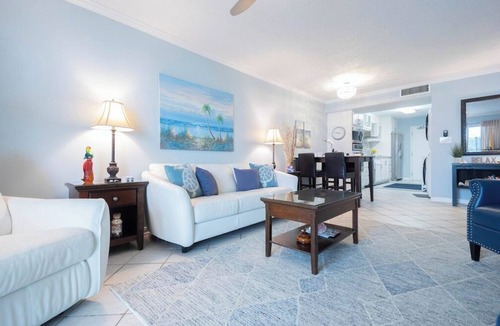 Gulf Shores Condo | Gulf Front w/Breathtaking Views- 6th Floor
