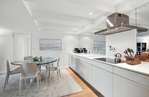 Park Shore Condo | Gulf Front - Walk to Beach -Enjoy Sunsets