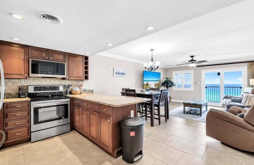 Holiday Isle Condo | Gulf Front With the Best Sunrise View, Plus FREE Beach Service (603)