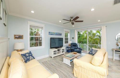 Holmes Beach House | Gulf Pearl