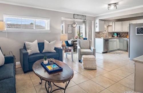 Destin House | Gulf Terrace 244 - Cast Away