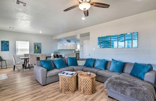 Freeport House | Gulf-View Home w/Dog Run in Surfside Beach!