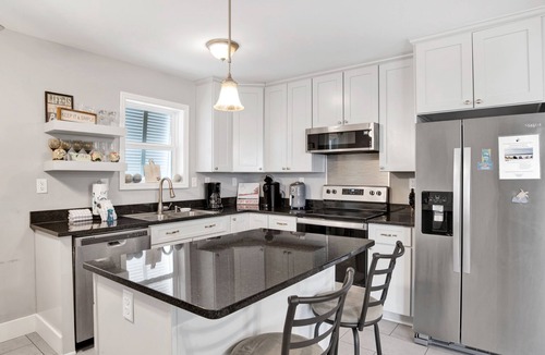 Saint Elmo House | Gulf Views | Pet Friendly | Private Pool | Beach Access