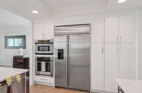 Vanderbilt Beach Condo | GULF VIEWS + PRIVATE BEACH CLUB