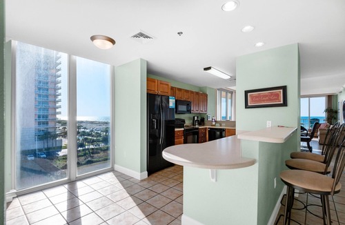 Pensacola Beach Condo | 🐬Gulf Views-Wrap Around Balcony-Walk2Beach- Emerald Dolphin 510🐬