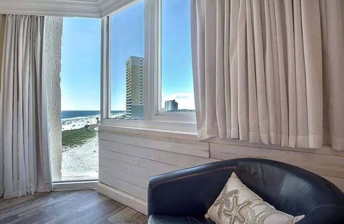 Panama City Beach Condo | Gulf Winds 716A–Beachview–Sleeps 4