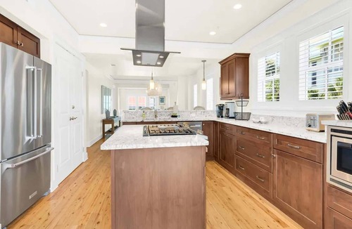 Gulf District Apartment | Gulffront Elegance in WaterColor