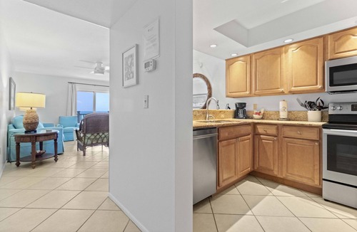 Whitney Beach Condo | Gulfside Comfort – Beach Castle #4 by RVA