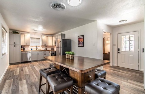 Bay Area House | Gulfside Getaway Awaits