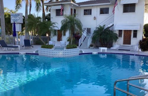 St. Pete Beach Apartment | Gulfside Resort. Unit 6