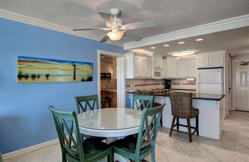 Corpus Christi Condo | Gulfstream Condos Double Unit | 2 Adjoining Beachfront Top-Floor Units