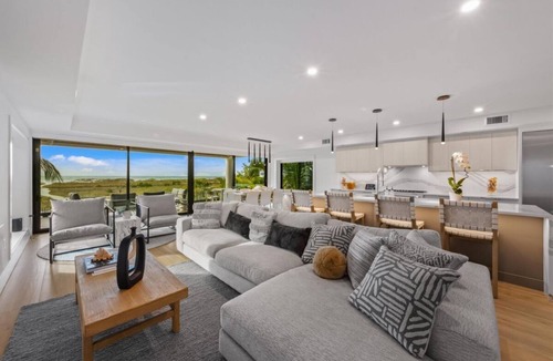Anna Maria House | Gulfview Estate: Beachfront luxury home with sweeping Gulf views