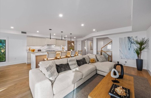 Anna Maria House | Gulfview Estate: Beachfront luxury home with sweeping Gulf views
