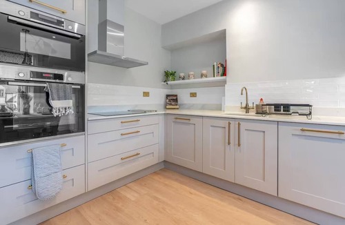 Gullane Apartment | Gullane Coastal Escape - Golf & Beachside Stay