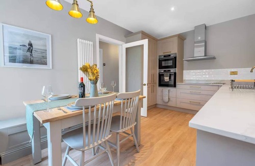 Gullane Apartment | Gullane Coastal Escape - Golf & Beachside Stay