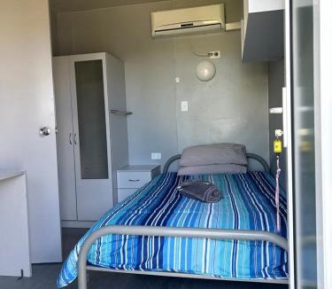 Gundiah Hotel | gundy pub & caravan park