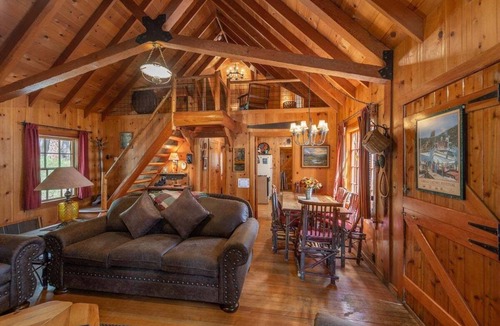 Ridgewood House | Gundy's Getaway in Carnelian Bay