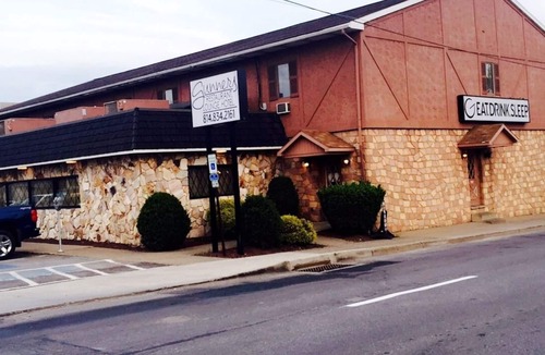 St. Marys Hotel | Gunners Inn