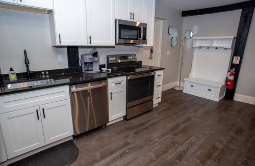 Gilford Hotel | Gunstock Inn & Suites