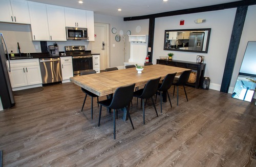 Gilford Hotel | Gunstock Inn & Suites